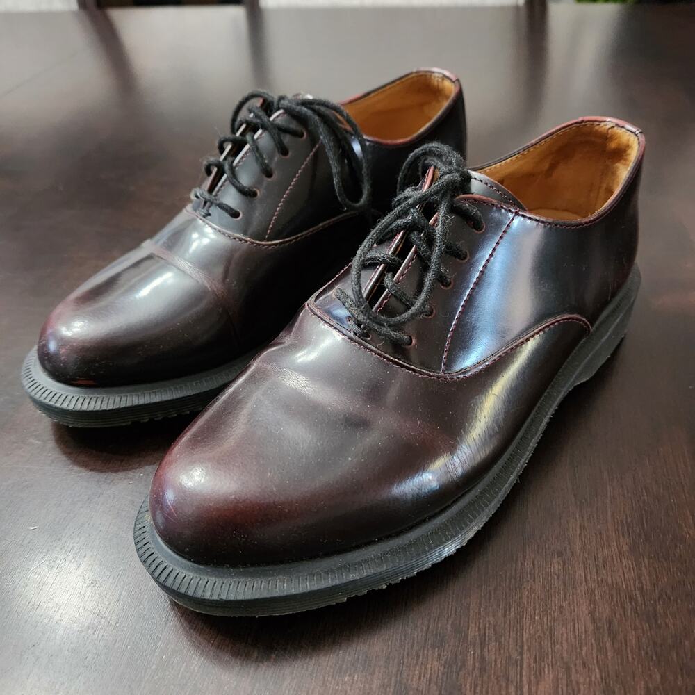 Dr. Martens Bennett Arcadia Oxford Cherry Red Size Women's 5 - Picture 2 of 5